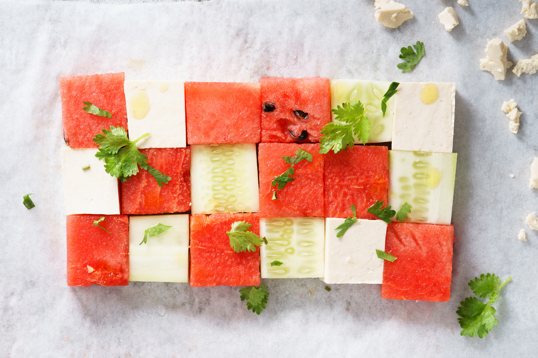Watermeloen, komkommer en feta salade: een feest op je bord