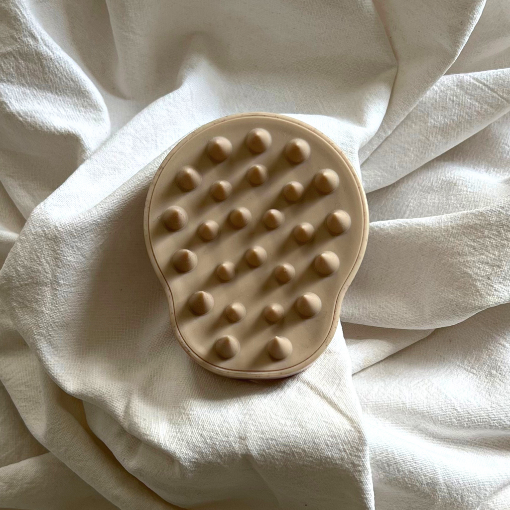 Scalp brush (beige) beautysups haargroei